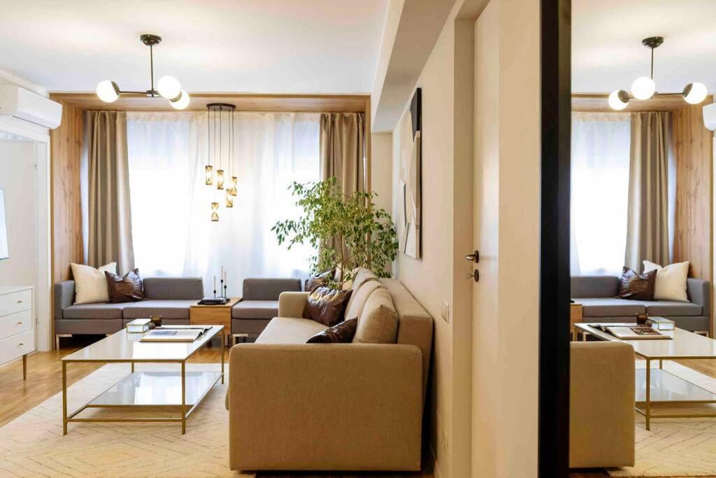 Stunning Views 2Br Intercontinental Flat Apartman Bukarest Kültér fotó